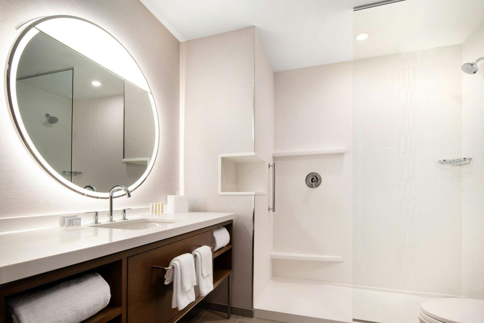 Hotel Courtyard By Marriott Fresno Clovis Esterno foto