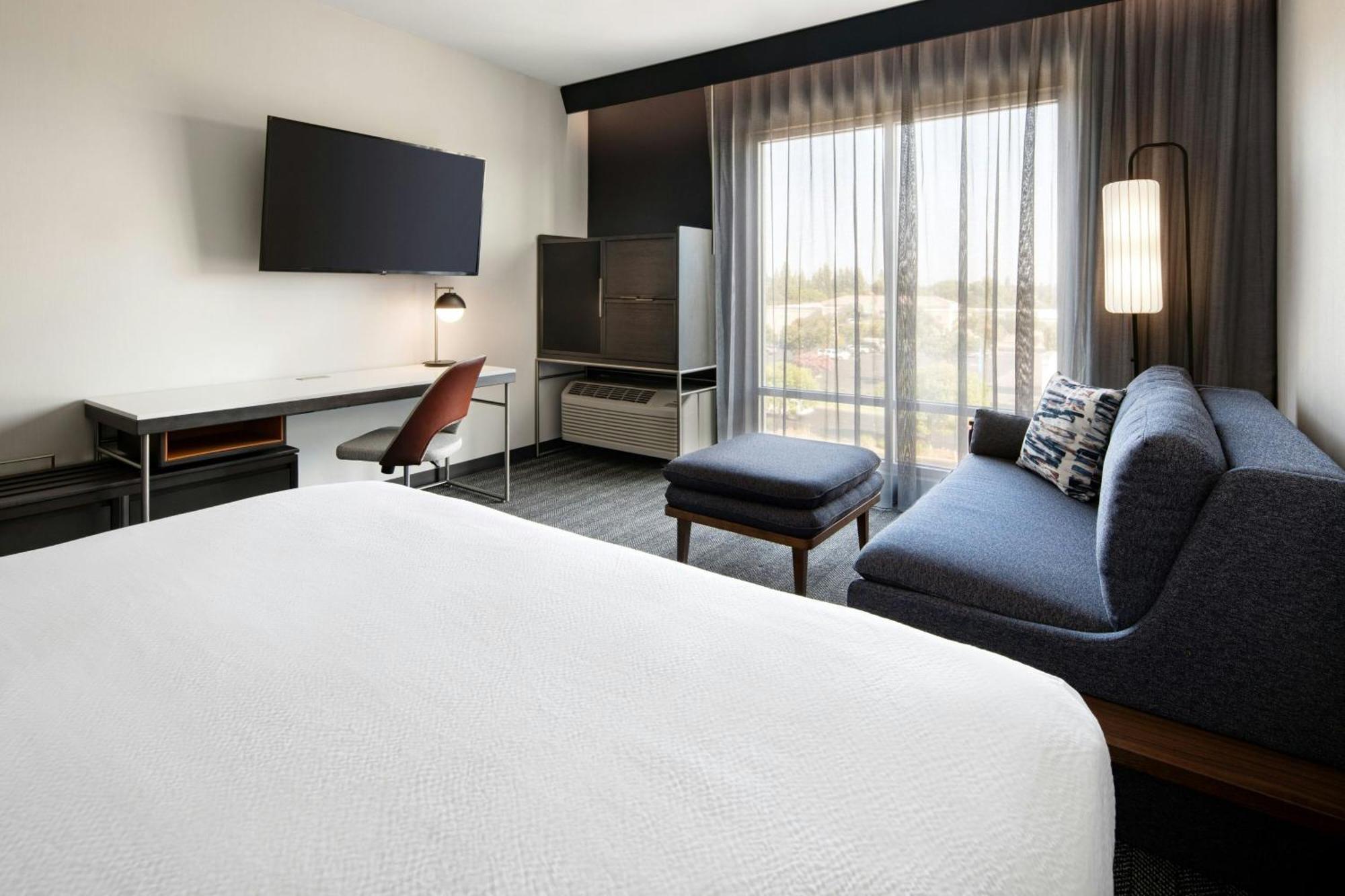 Hotel Courtyard By Marriott Fresno Clovis Esterno foto